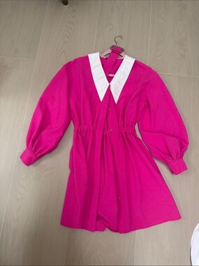 Bright Fuchsia Button-Front Dress with White Collar